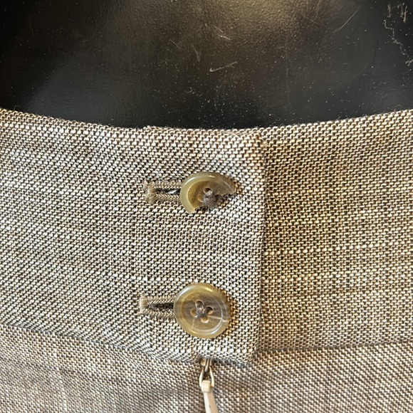 Two piece suit/dress by Banana Republic, size 8. Gently worn and clean. - Picture 11 of 11